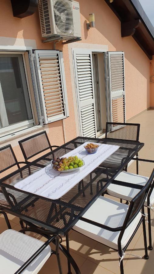 Villa Verbena Mala Cista Екстериор снимка
